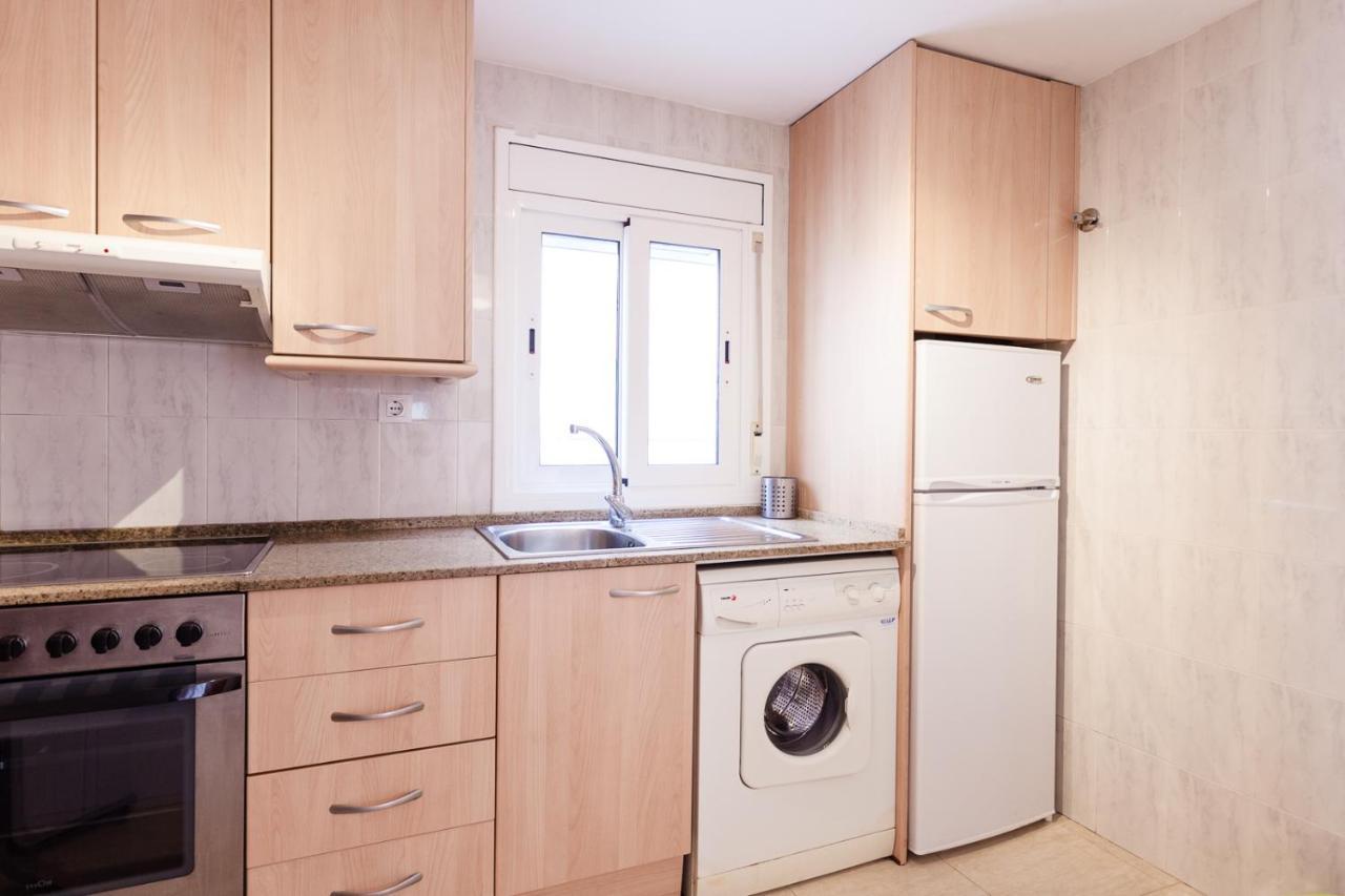 Patio Budget Apartment 12 칼론제 외부 사진